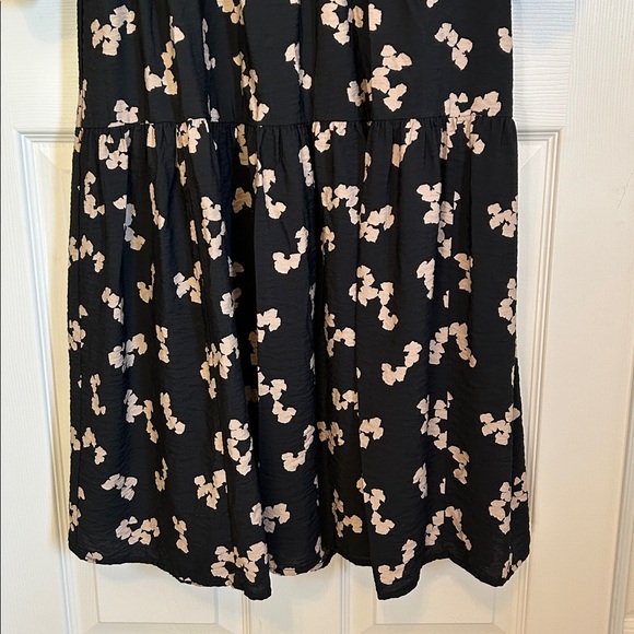 A NEW DAY Black Midi Tiered Dress with Pink Floral Pattern Women's XS - Picture 5 of 9